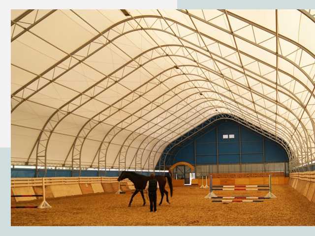 Строительство конных манежей в Соль-илецке